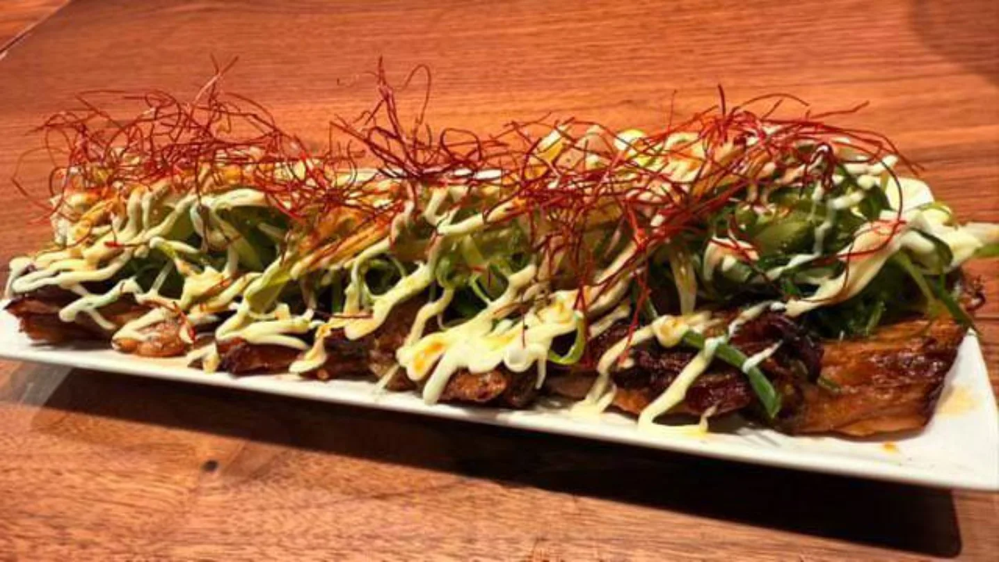 Chashu platter with scallion and chili threads
